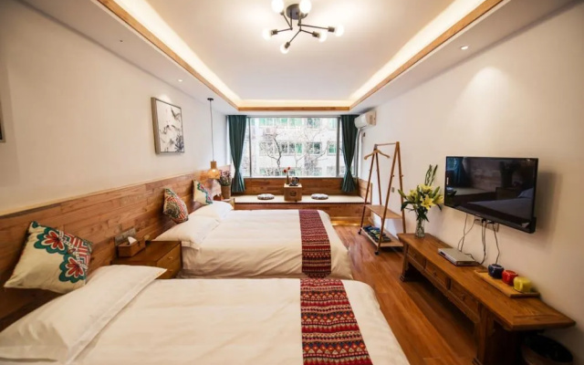 Ming Palace Inn