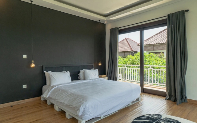 Villa Prasuci