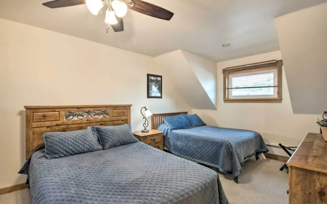 Inviting Townhome: 30 Mi to Yellowstone NP!