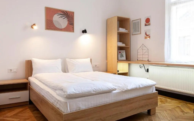 Check-in Apartments