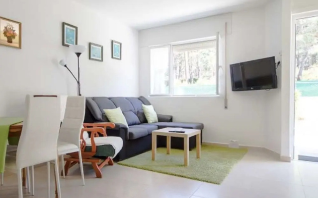 106404 - Apartment in Lariño