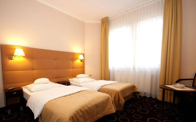 La Petite Hotel