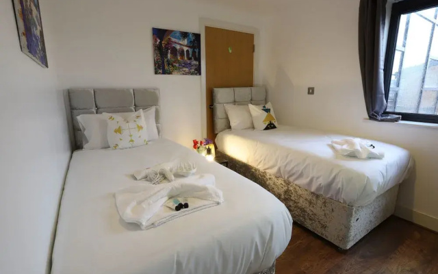 ICC Arena Fiveways Central Apartment