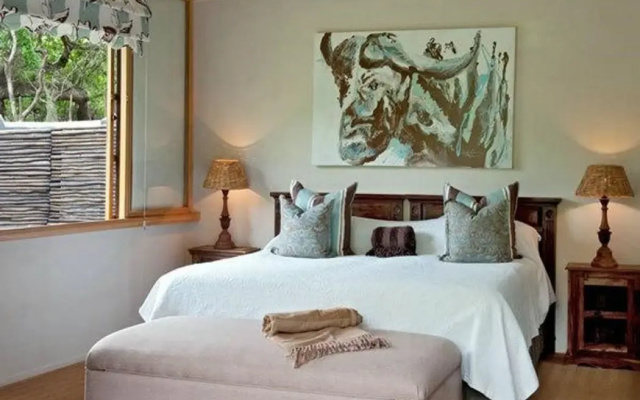 Makakatana Bay Lodge
