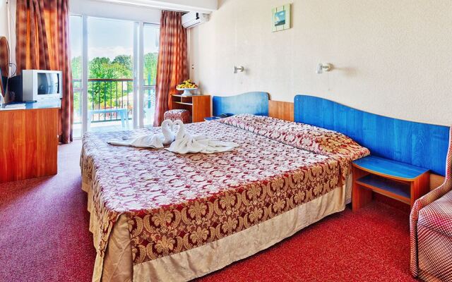 Отель Amfora Beach Hotel - Все включено Болгария, Солнечный берег - отзывы, цены и фото номеров - забронировать отель Amfora Beach Hotel - Все включено онлайн комната для гостей