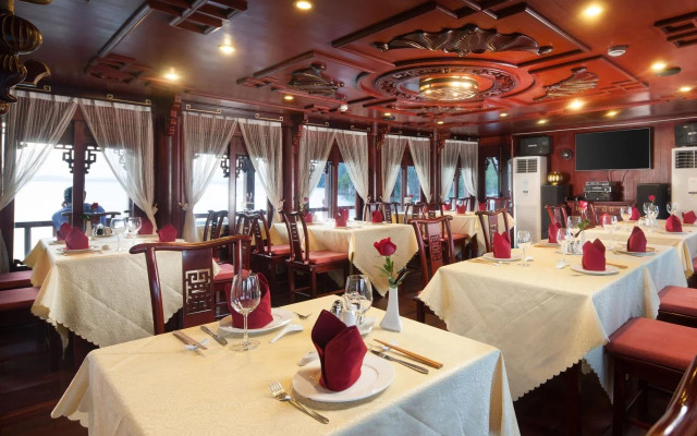 Halong Royal Palace Cruise