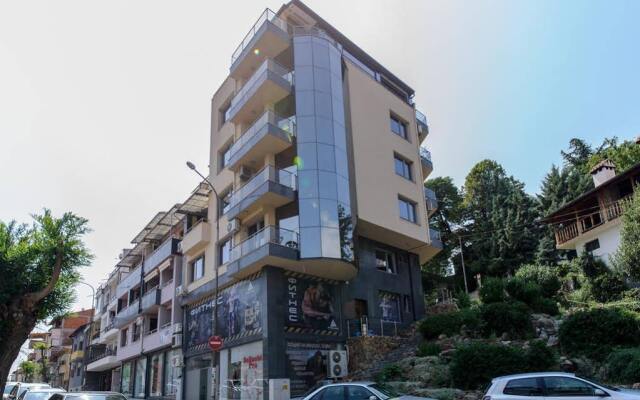 Отель Sandanski Peak Guest Rooms Болгария, Сандански - отзывы, цены и фото номеров - забронировать отель Sandanski Peak Guest Rooms онлайн вид на фасад