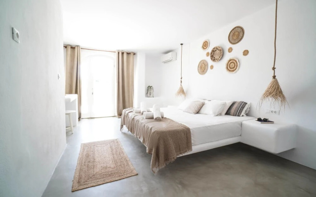 Mykonian Exclusive 3Bd Villa with Pool