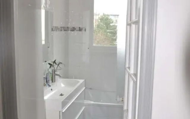 GuestReady - Modern and spacious 3BR duplex in Boulogne-Billancourt