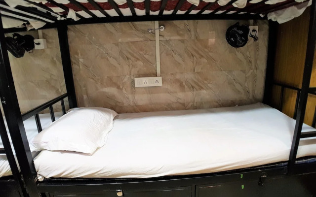 Hexa Super Dorm