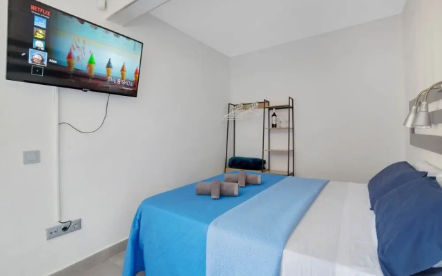 Apartment in Torremolinos Near Beaches