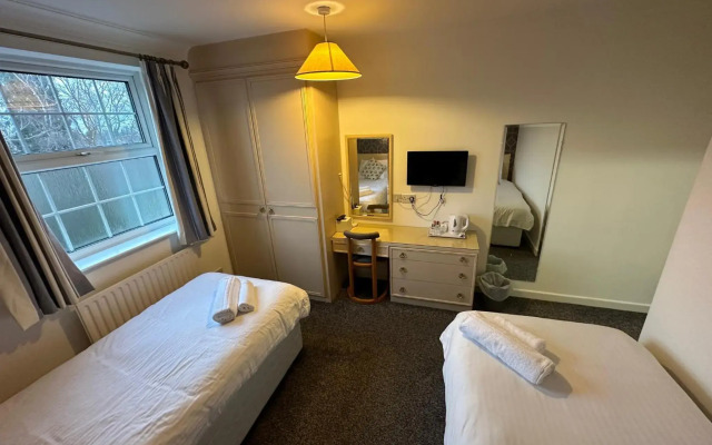 Pine Lodge Hotel & Restaurant Mansfield