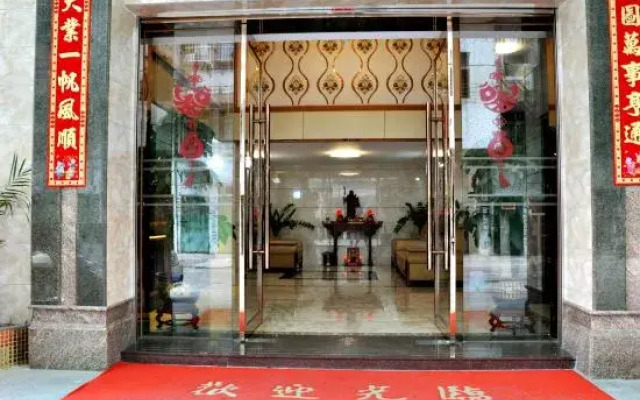 Huayu Hostel