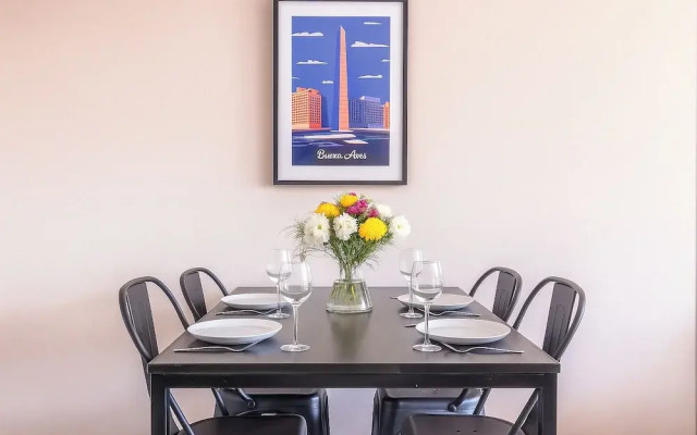 Deluxe Apartments Downtown by BueRentals
