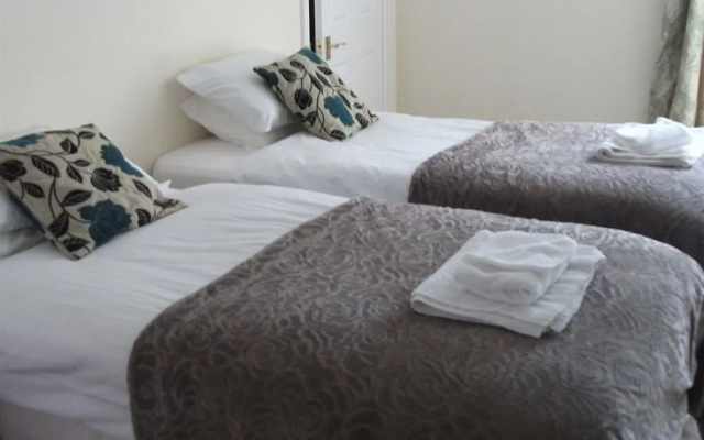 The George Hotel