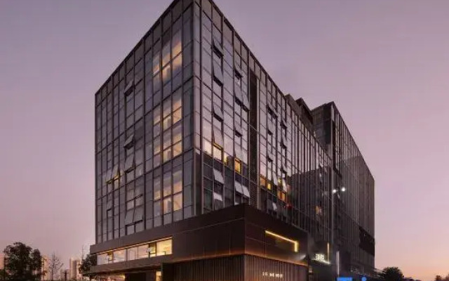 Puyue Zhenpin (Wuhan Optics Valley Technology Exhibition Center Store)