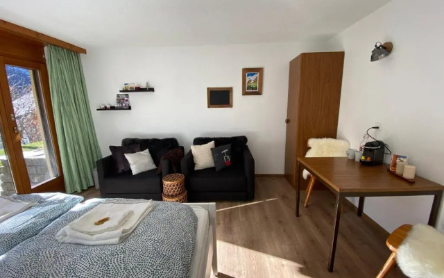 Haus Alpalin - 2 adjacent studios 'Mischabel', cosy, central, 4p