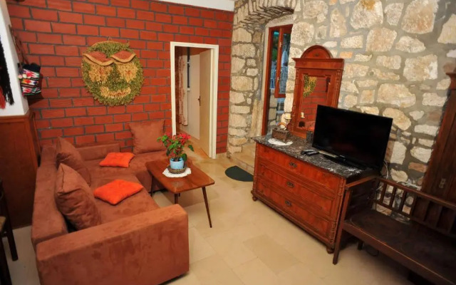Apartments Piv