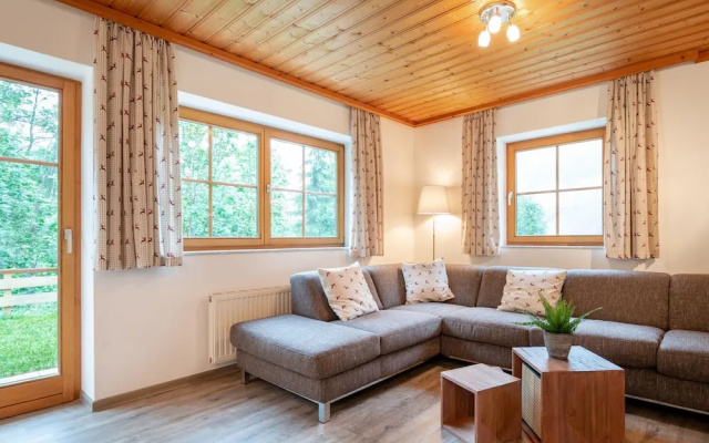 Luxurious Holiday Home in Rauris Near Cross-country Skiing