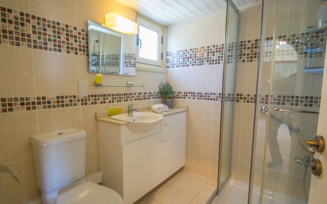 Monte Elias Suite
