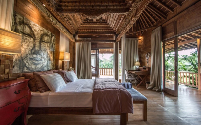 Marika Sawah Villa