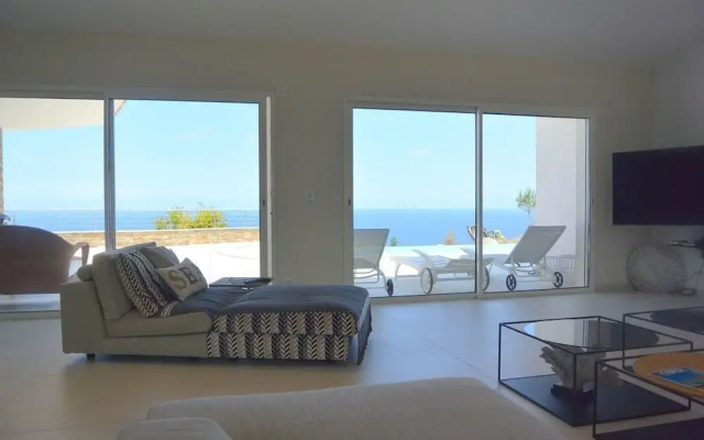 Villa Colibri - 4 - Private Swimming Pool - SEA Viaw