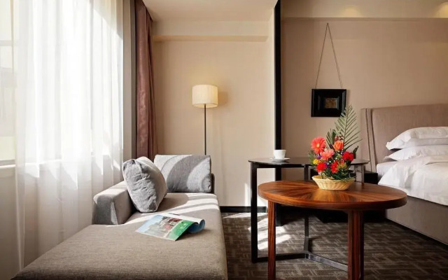 Wuhan Haiting Longan Hotel