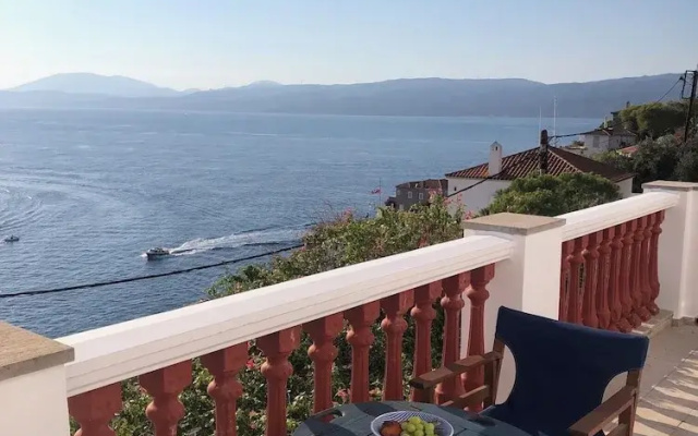 Villa Hydra Estrella