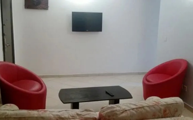 Cata Apartment Hotel And Spa
