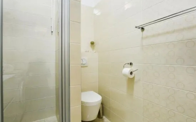 Bay View Apartment
