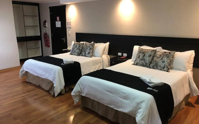 Sabet Hotel