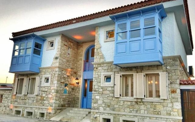 Alacati Viola Hotel Чешме вид на фасад