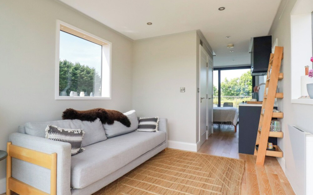 Riverside Exclusive Retreat