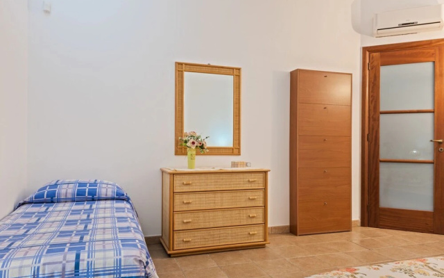 Pleasant Villa in Marina di Mancaversa with Barbecue