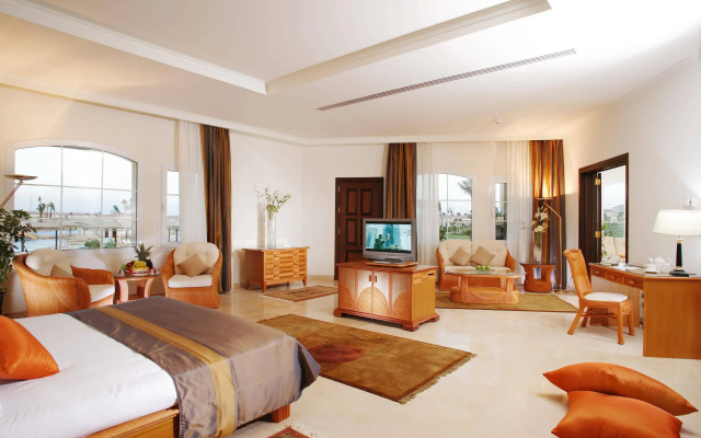Maritim Jolie Ville Royal Peninsula Hotel & Resort