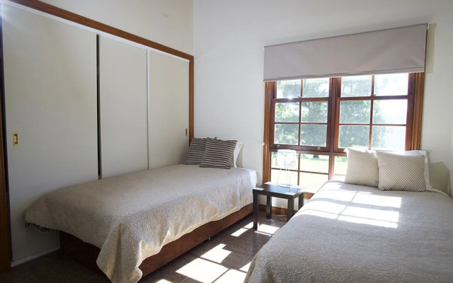 Clarendon Forest Retreat