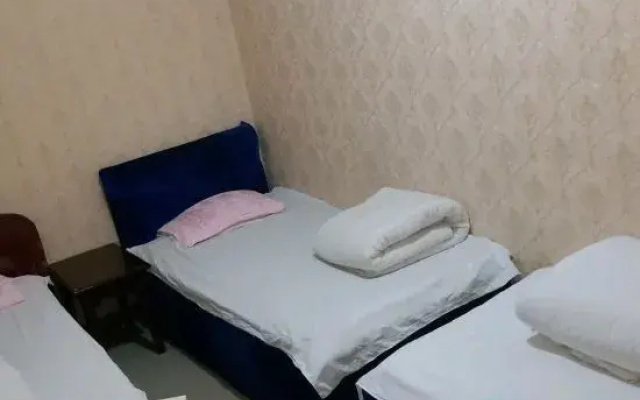Korla Zhongxin Guest House