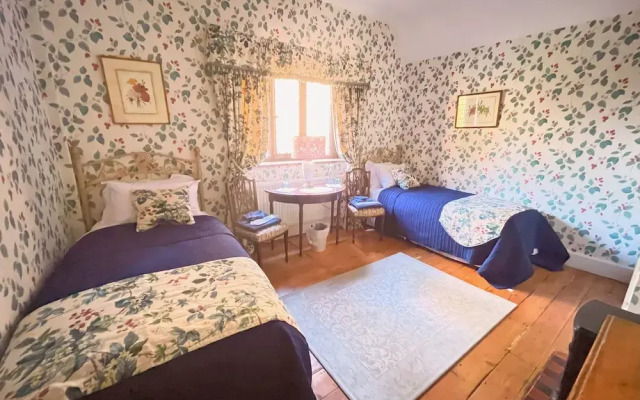 Rowden Abbey B&B