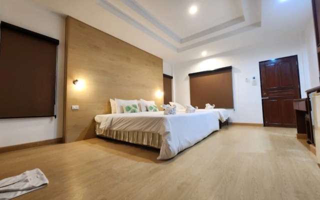Lanta Village Resort