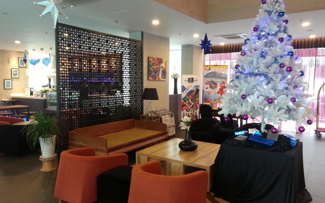 Marina Travellers Suite SKY Karamunsing