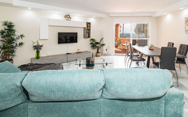 Bb.b5 - Spacious Apartment With Amazing View