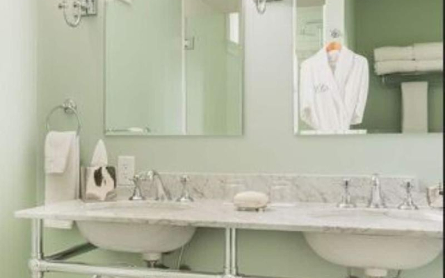 The Inn at Hastings Park, Relais & Chateaux - Boston