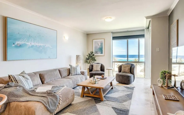 Camps Bay Seaside Beach View Apartment Palm Bay