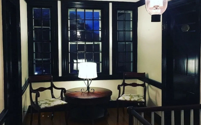 The Evergreen Inn