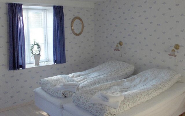 Отель Kronhjorten Guesthouse Дания, Орхус - отзывы, цены и фото номеров - забронировать отель Kronhjorten Guesthouse онлайн комната для гостей