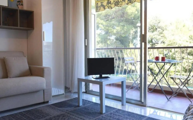Appartement Antibes, 1 pièce, 4 personnes - FR-1-252-71