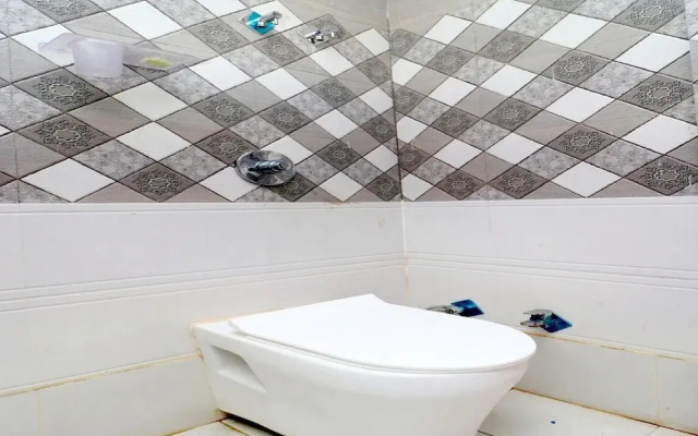 Hotel Tranquil by OYO Rooms