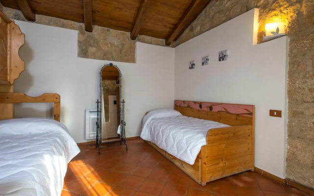 Valle Dell'Aquila Country House