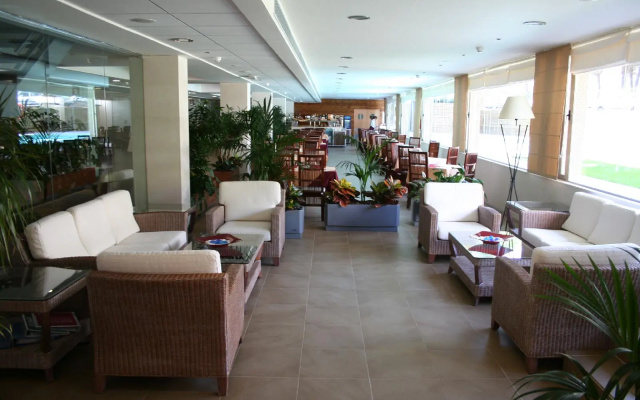 On Family Islantilla