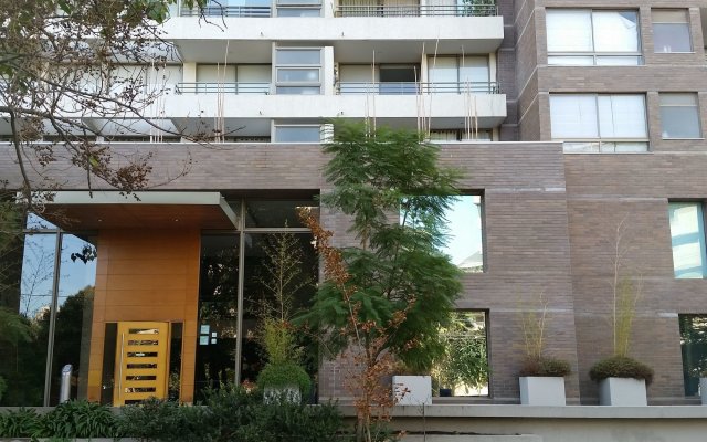 RA1 Apartamento Metro Manquehue in Santiago, Chile from 86$, photos, reviews - zenhotels.com hotel front